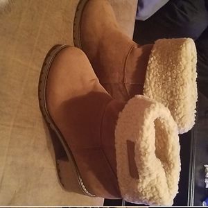 Tan boots